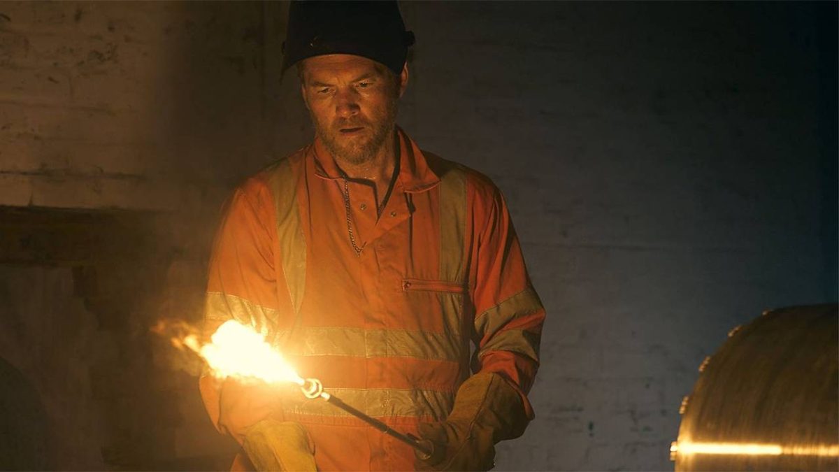 El director de Sam Worthington y Fuze reflexiona sobre la expansión del personaje de "Sketchily Drawed" de Heist Thriller