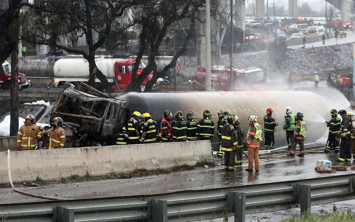 Explosión en Iztapalapa | Aumentan a 8 las muertes y 94 lesionados; conductor de pipa, en estado crítico