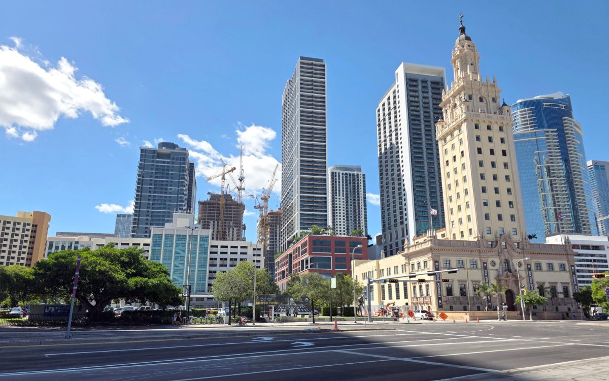 Florida aprueba regalarle un terreno a Trump en Miami para su biblioteca presidencial