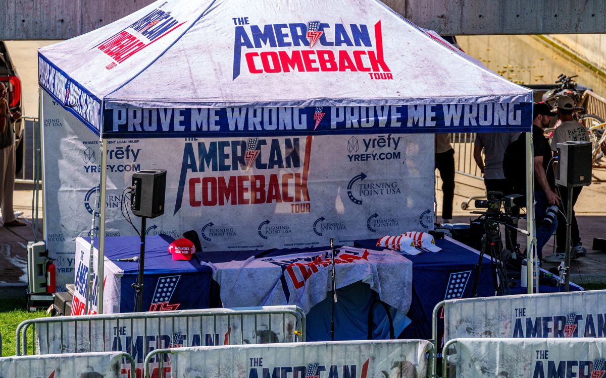 Gobierno de Trump revocará visados a quienes 'glorifiquen' el asesinato de Charlie Kirk