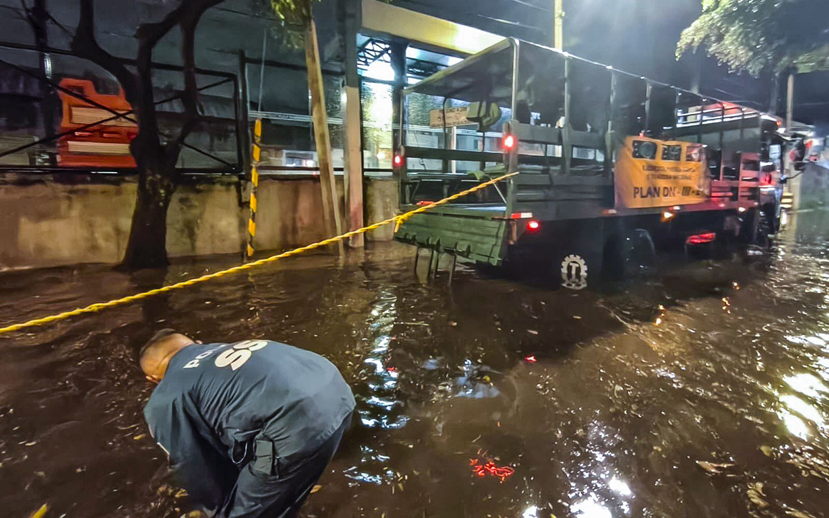 Intensas lluvias golpean a la CDMX: vialidades anegadas y viviendas afectadas