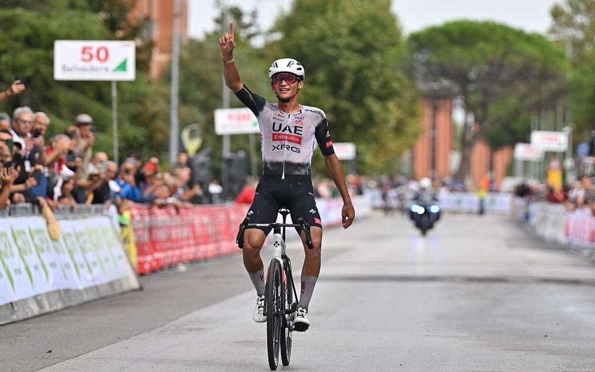 Isaac del Toro gana la Copa Sabatini en Toscana | Video