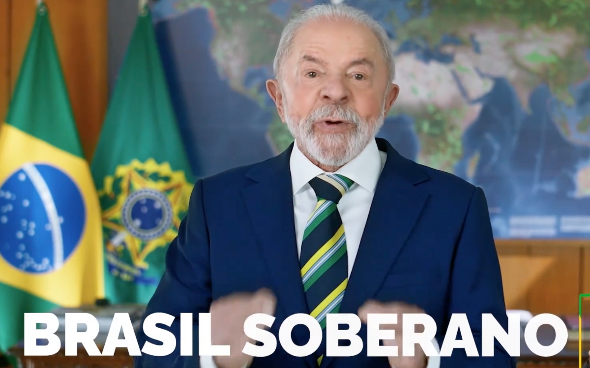 Lula critica a los 'traidores de la patria' y afirma que 'Brasil no acepta órdenes de nadie'