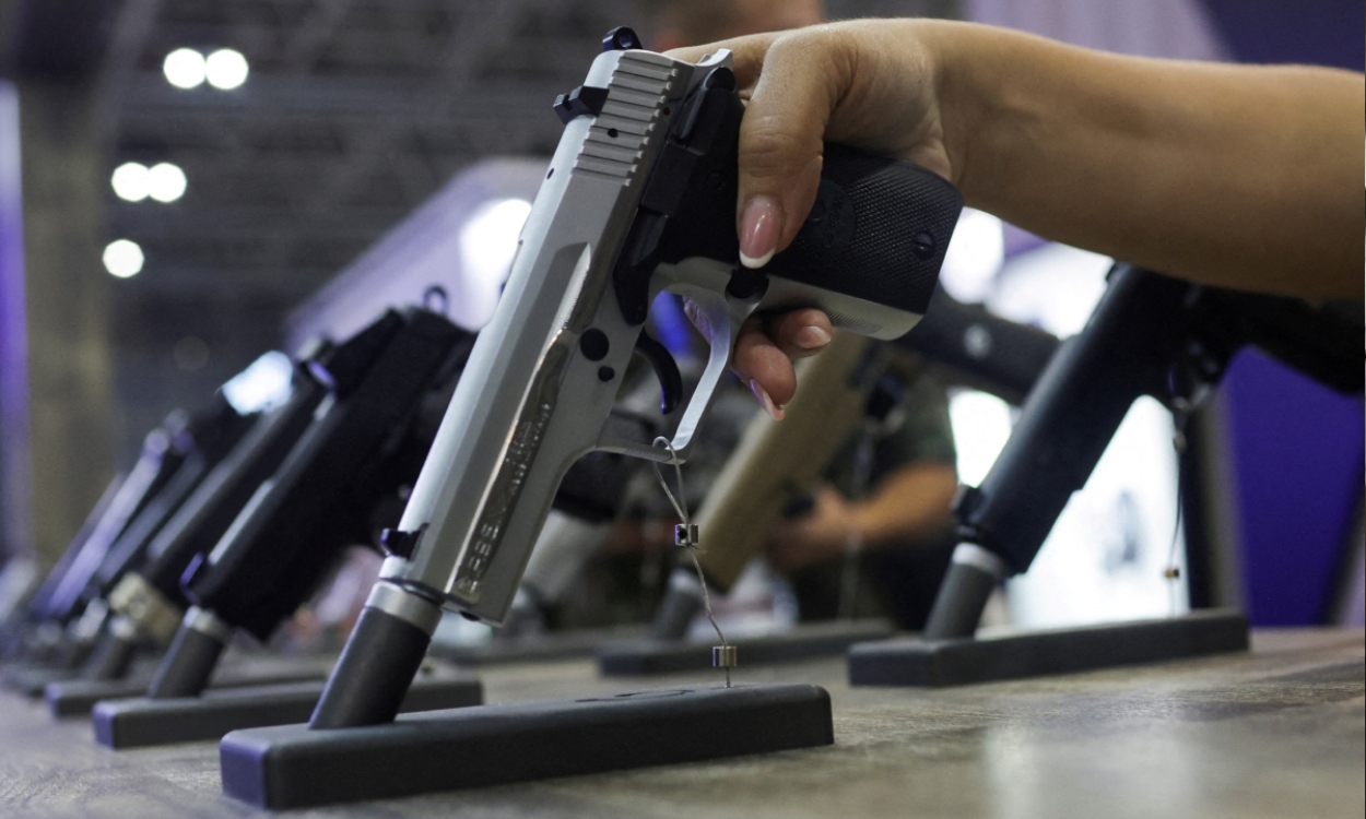 Sheinbaum destaca importancia de la ‘Misión Firewall’ para controlar el tráfico de armas ilegales