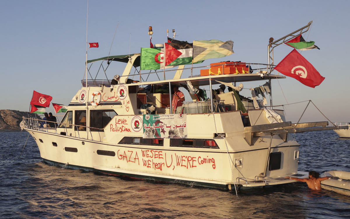 Turquía asiste a barco averiado de la Flotilla y ofrece apoyo de rescate si es necesario