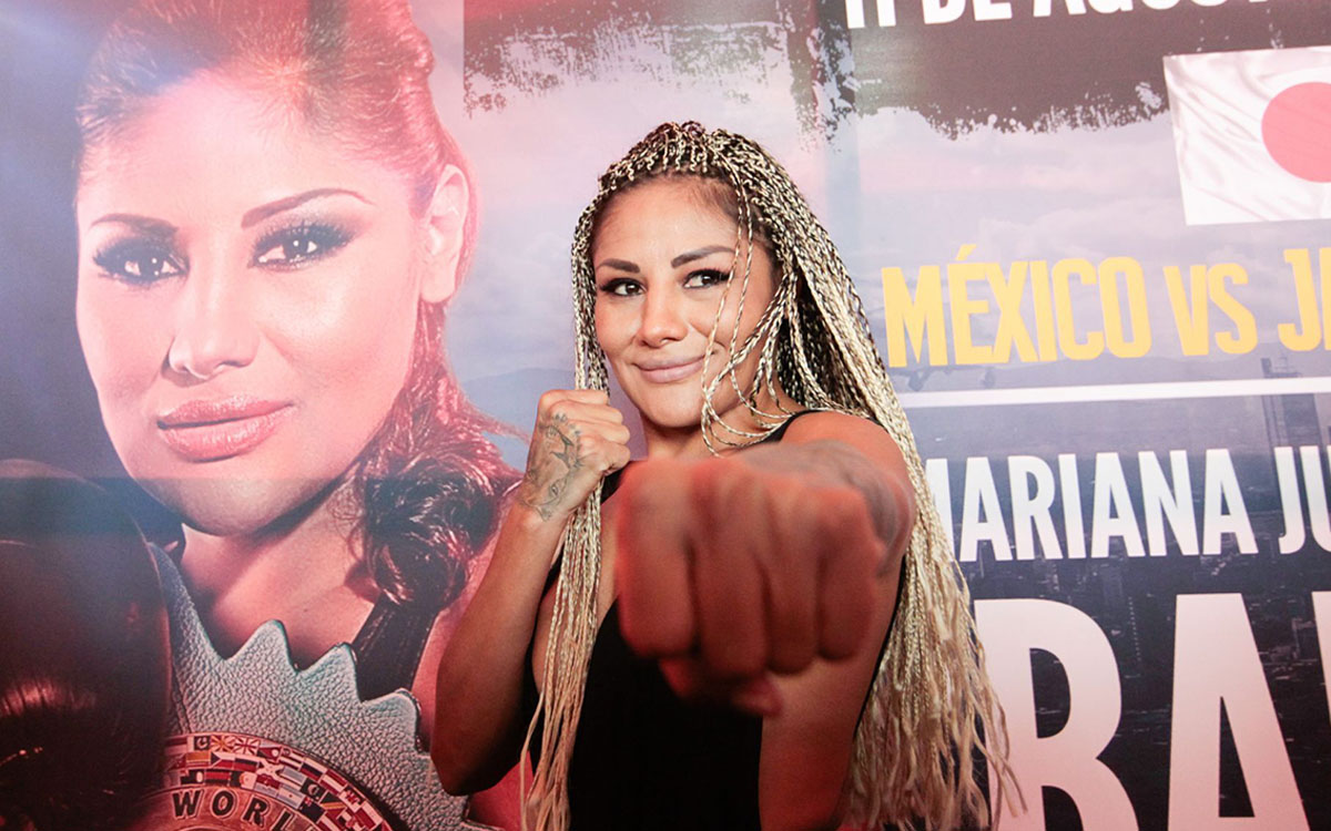 'Barby' Juárez vence, en su penúltima pelea profesional, a la japonesa Takano