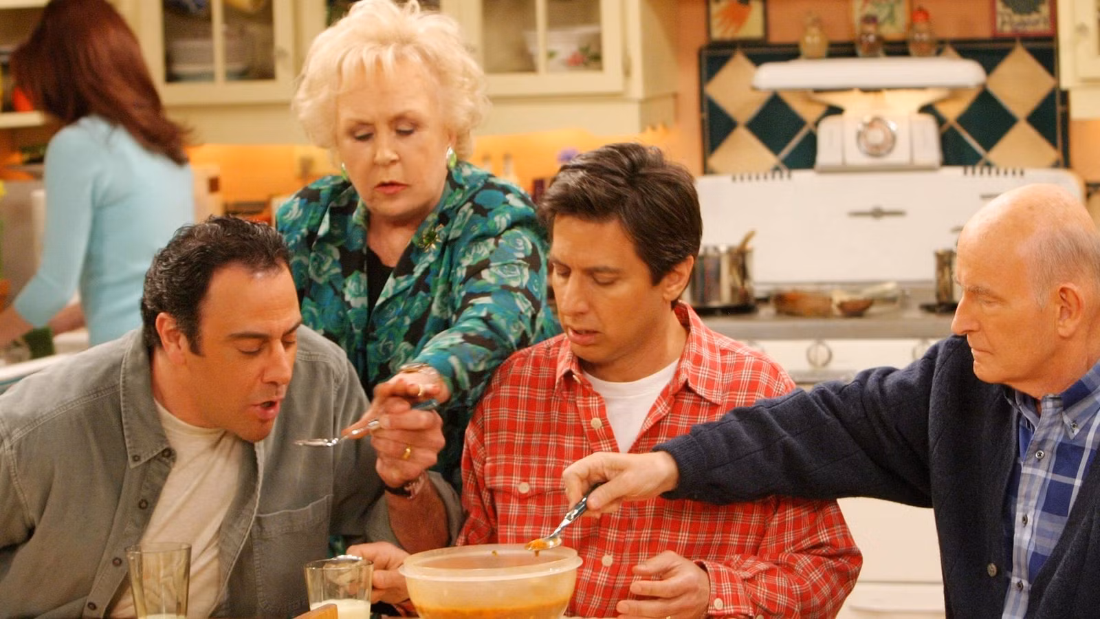 Todo el mundo ama a Raymond Reunion está ocurriendo oficialmente este año