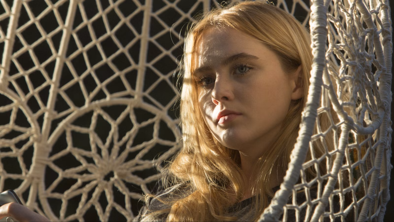 Esto nunca sucede, pero el thriller ganador del Emmy de HBO es mejor que el libro