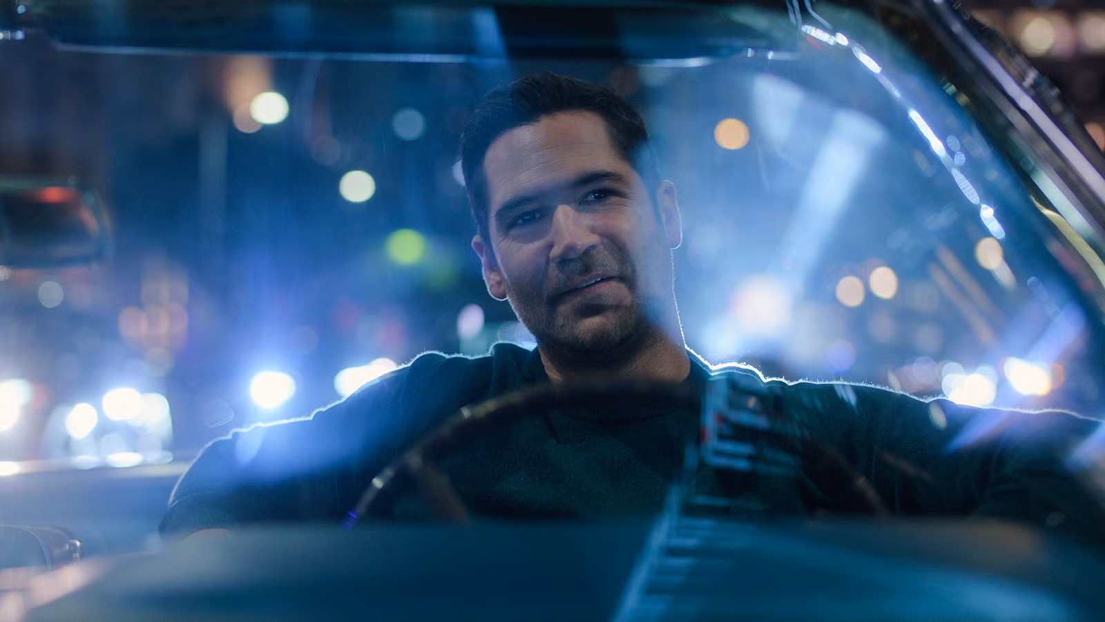 Antes de la temporada 4 de Lincoln Lawyer, mire esta obra maestra de 100% RT en Netflix