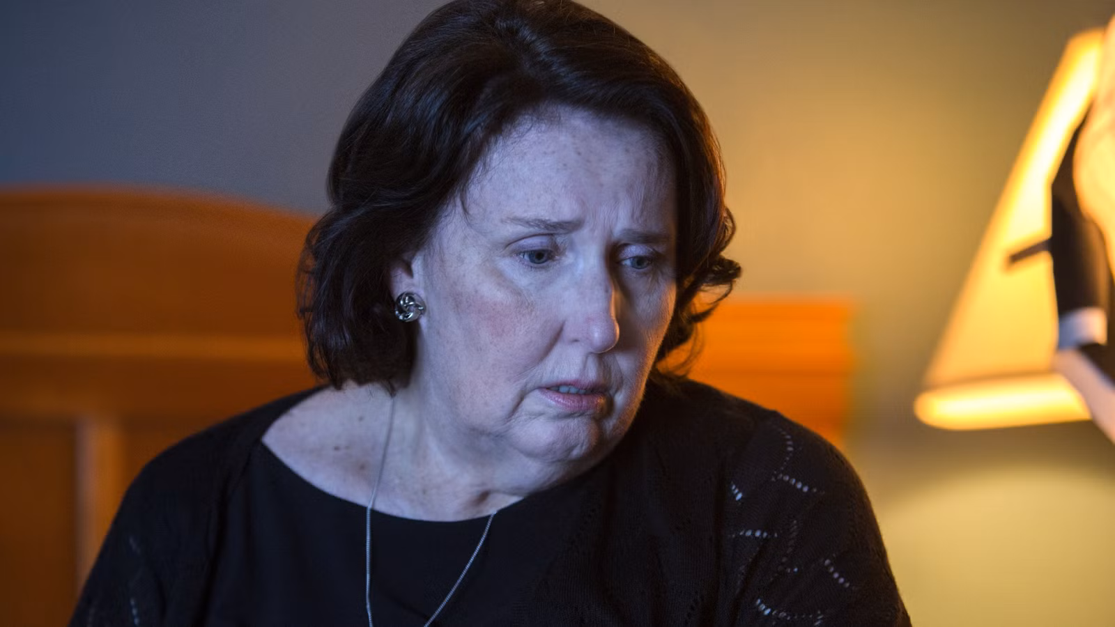 La obra maestra de ciencia ficción cancelada de Netflix muestra cómo se deben hacer los cliffhangers