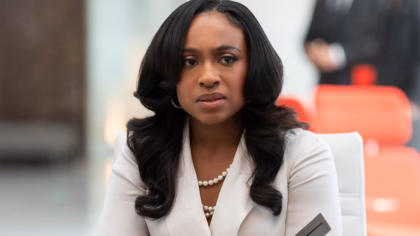 Beauty in Black Season 2 Parte 1 Ending explicó: ¿quién irrumpió en la casa de Charles?