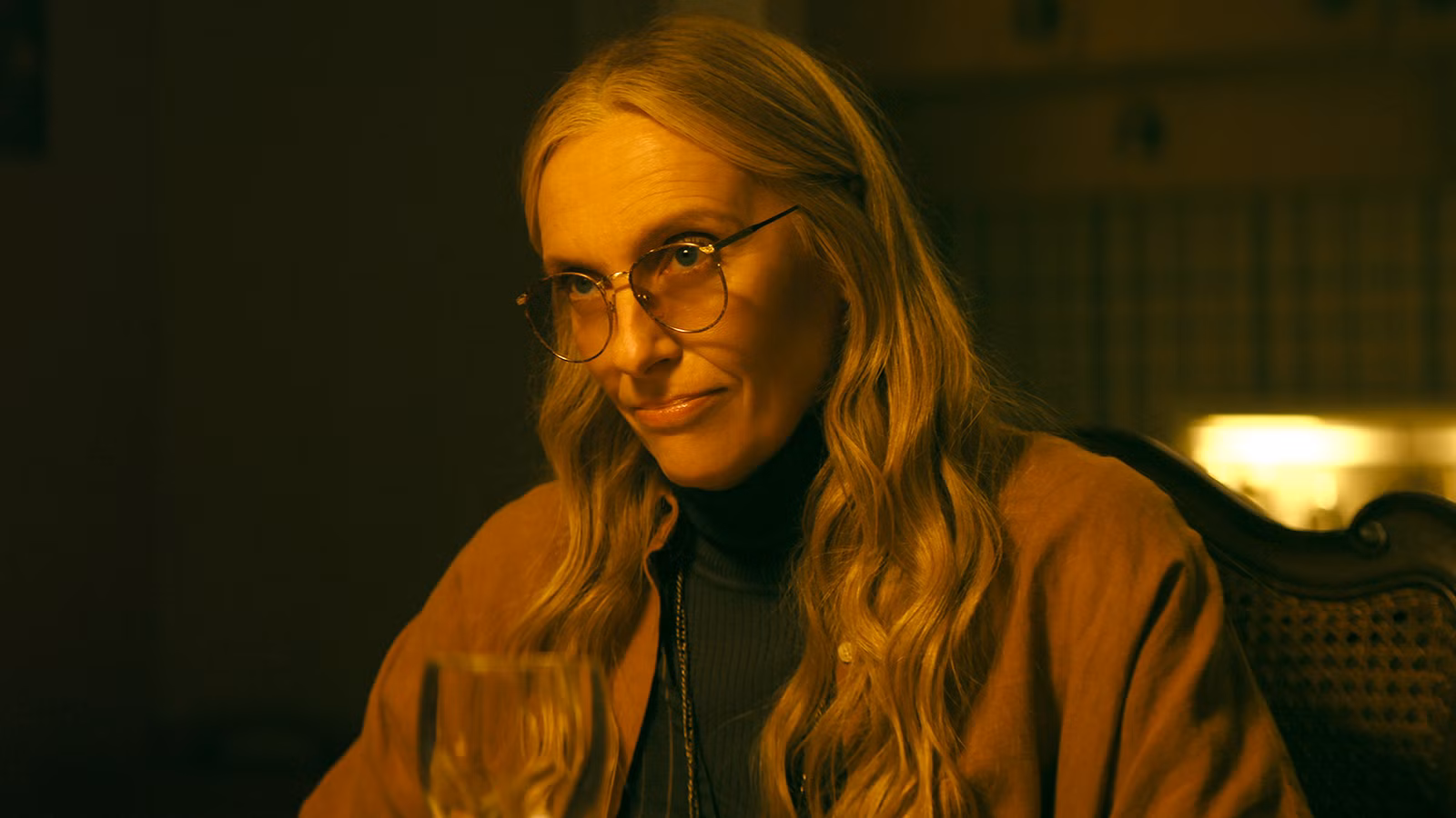 El exitoso thriller de Toni Collette es su papel más extraño en esta década