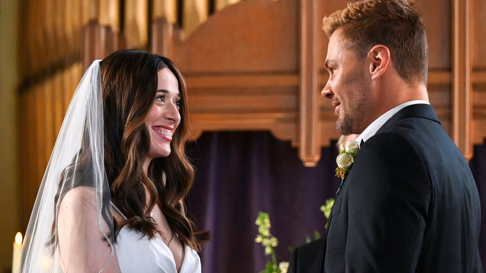 Chicago PD está cometiendo un gran error al renunciar a 1 romance en la temporada 13