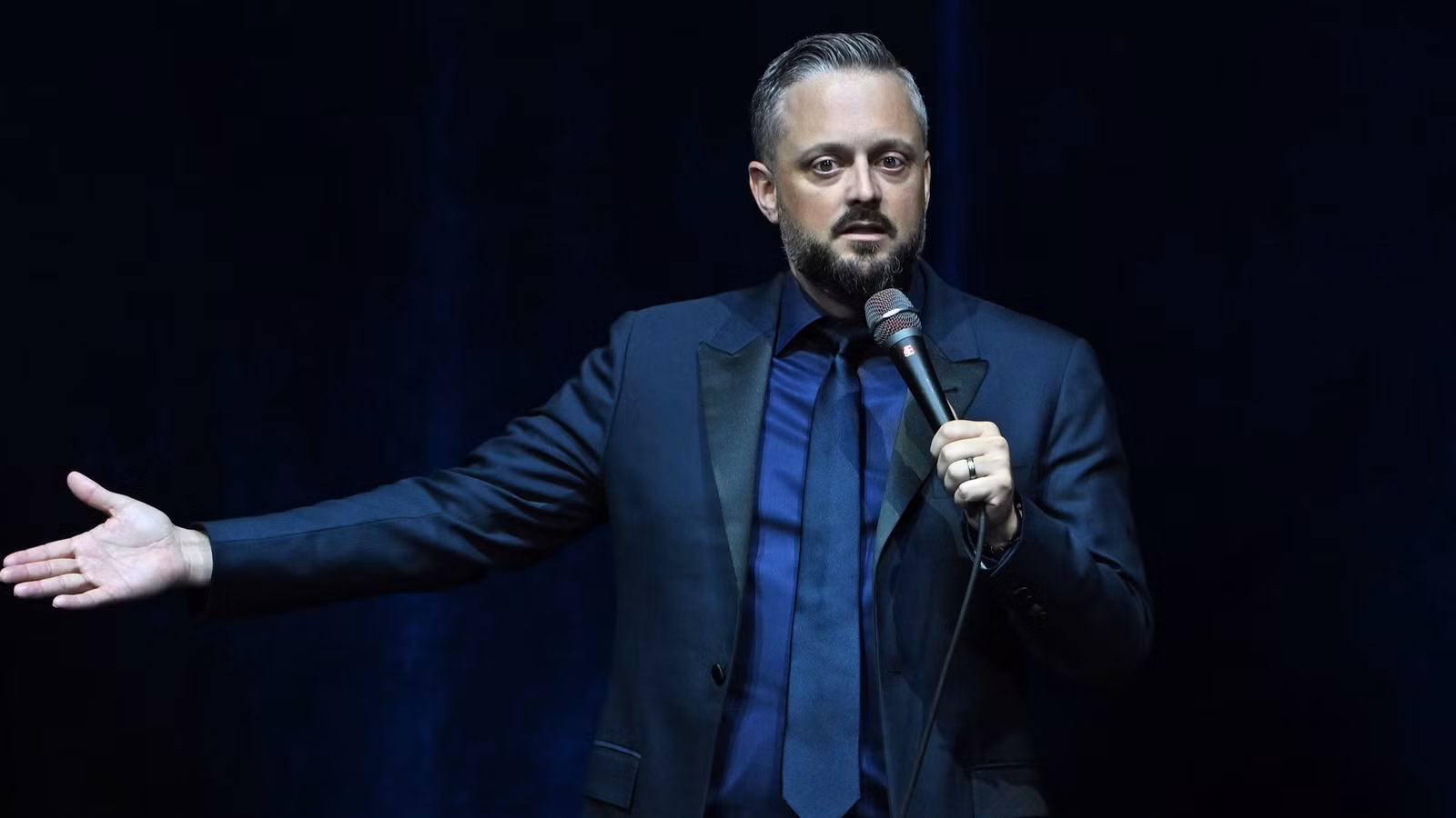 Emmy Awards: ¿Cuánto está donando Nate Bargatze al Boys & Girls Club?