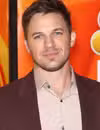 Foto de cabeza de Matt Lanter en la rueda de prensa de otoño de NBC de 2018 