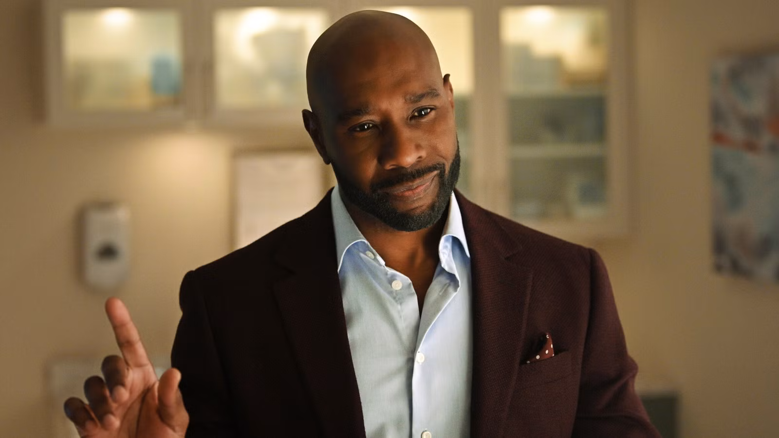 El giro único de Watson se revela con este personaje icónico que regresa de entre los muertos en el estreno de la temporada 2