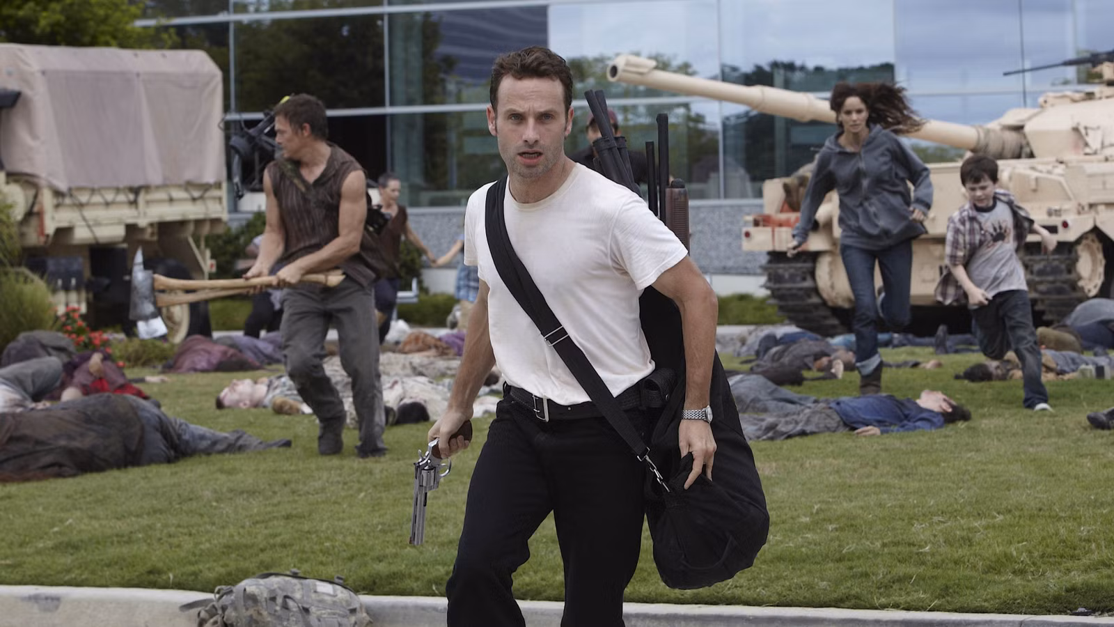 Cada personaje de la temporada 1 de Walking Dead, clasificado de peor a mejor