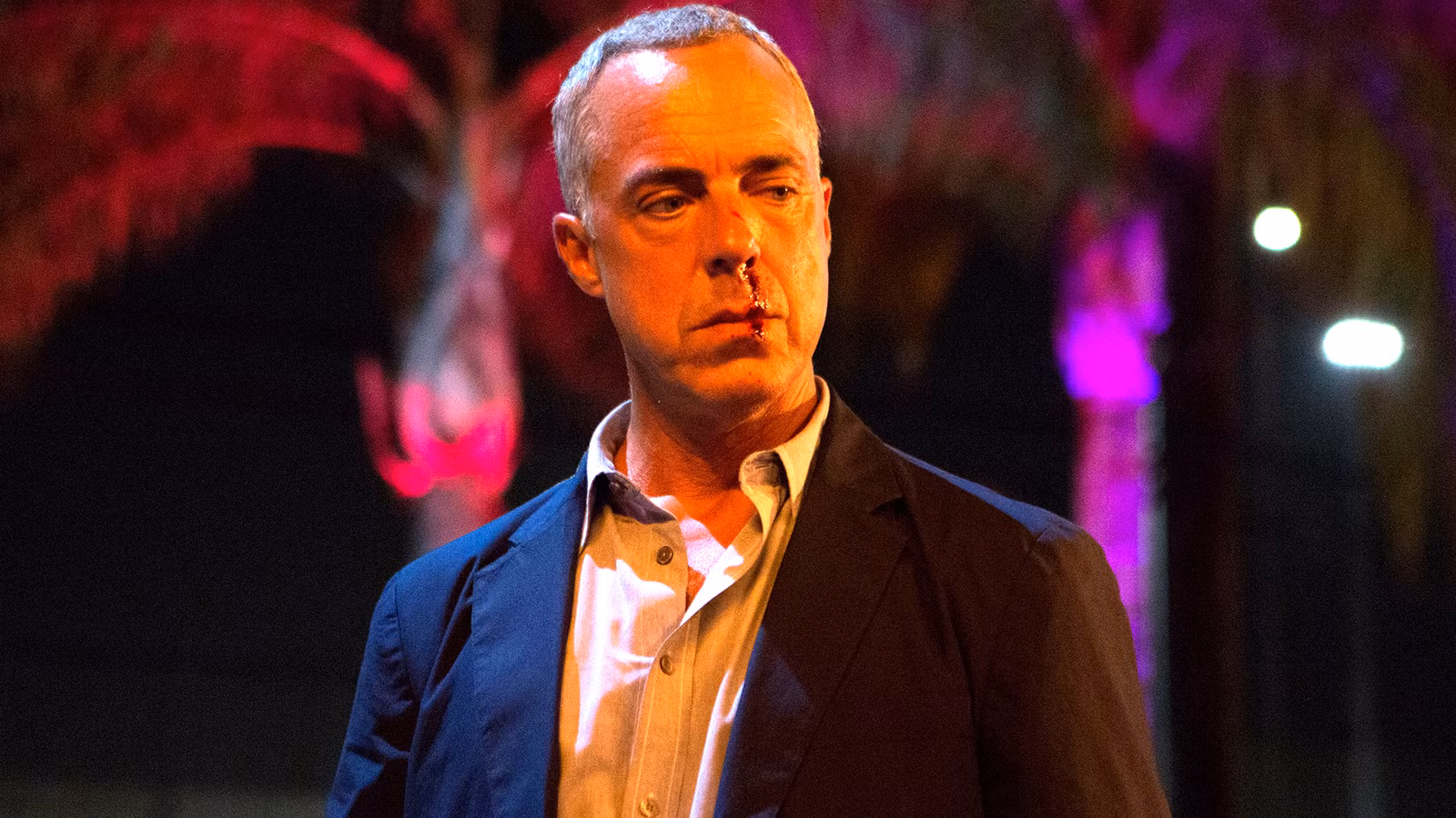 La imagen de reemplazo de Bosch de Titus Welliver revela una transformación completa lejos de Harry