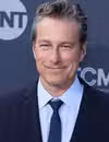 Foto de cabeza de John Corbett 