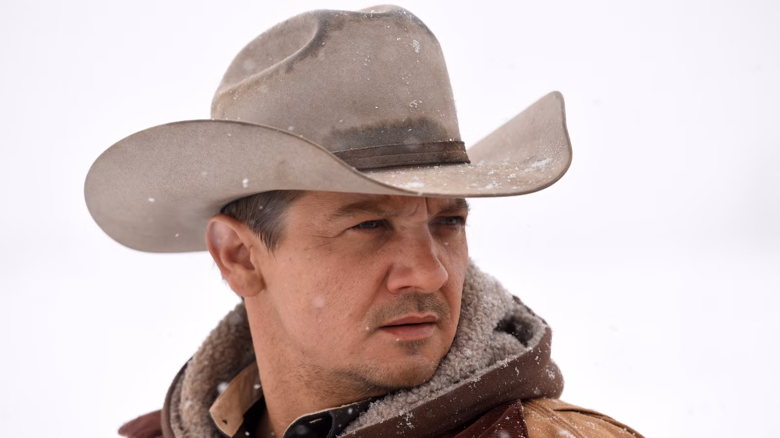 Wind River 2 Star ofrece una actualización de la historia sobre la secuela de Taylor Sheridan, retrasada durante mucho tiempo
