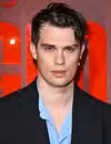 Foto de cabeza de Nicholas Galitzine