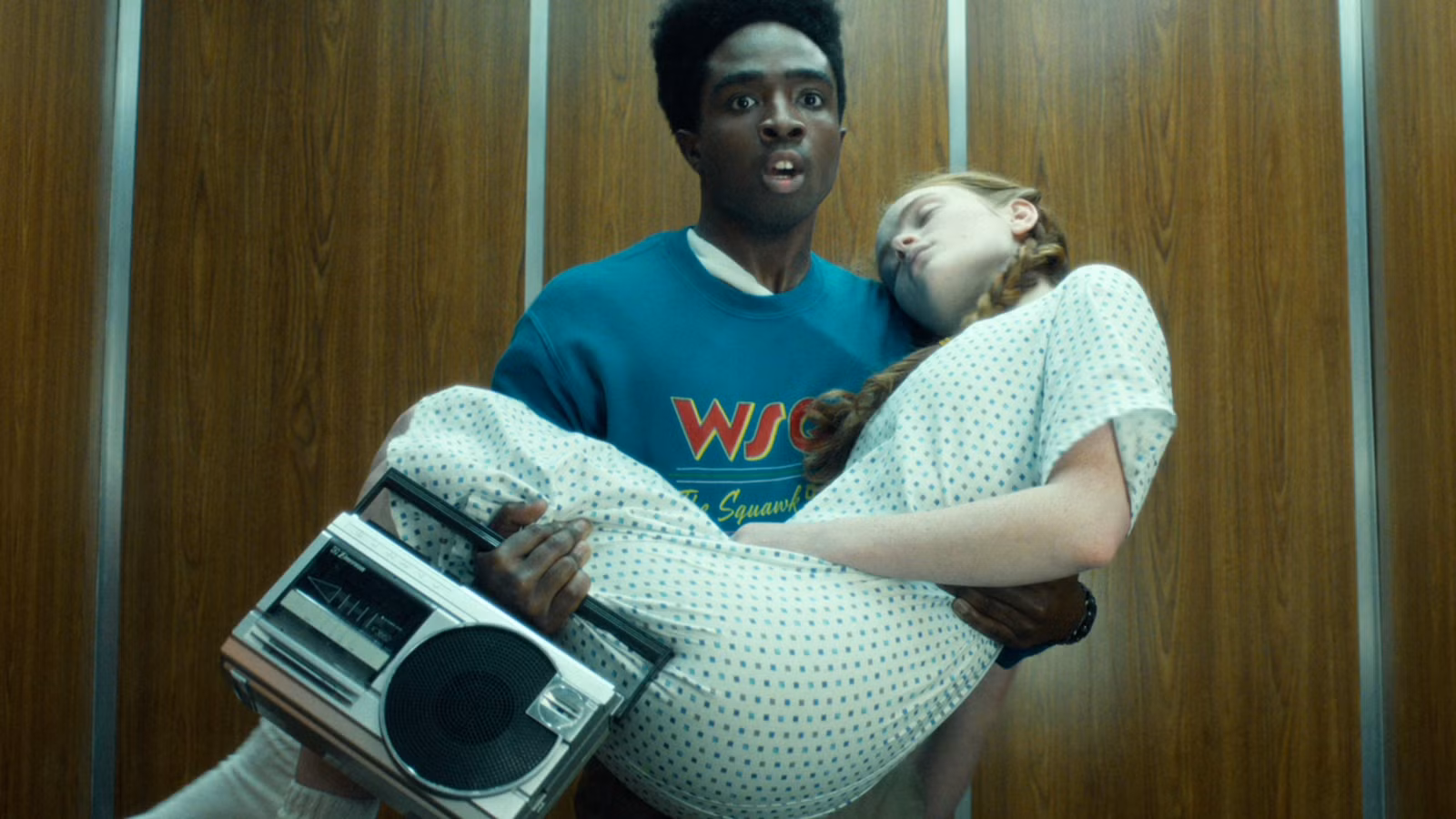 El creador de Stranger Things defiende el plan de lanzamiento dividido en tres partes de Netflix