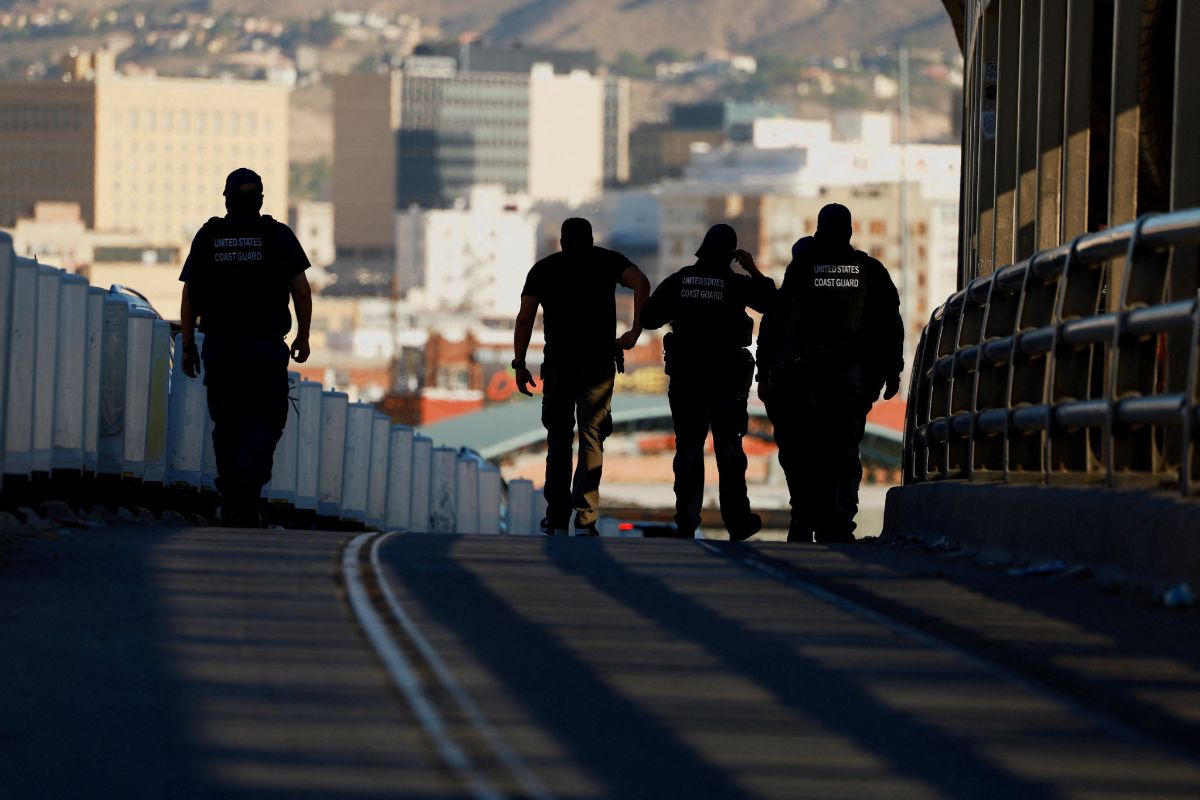 Administración Trump lanza 'Operación Muro del Río' para reforzar frontera con México