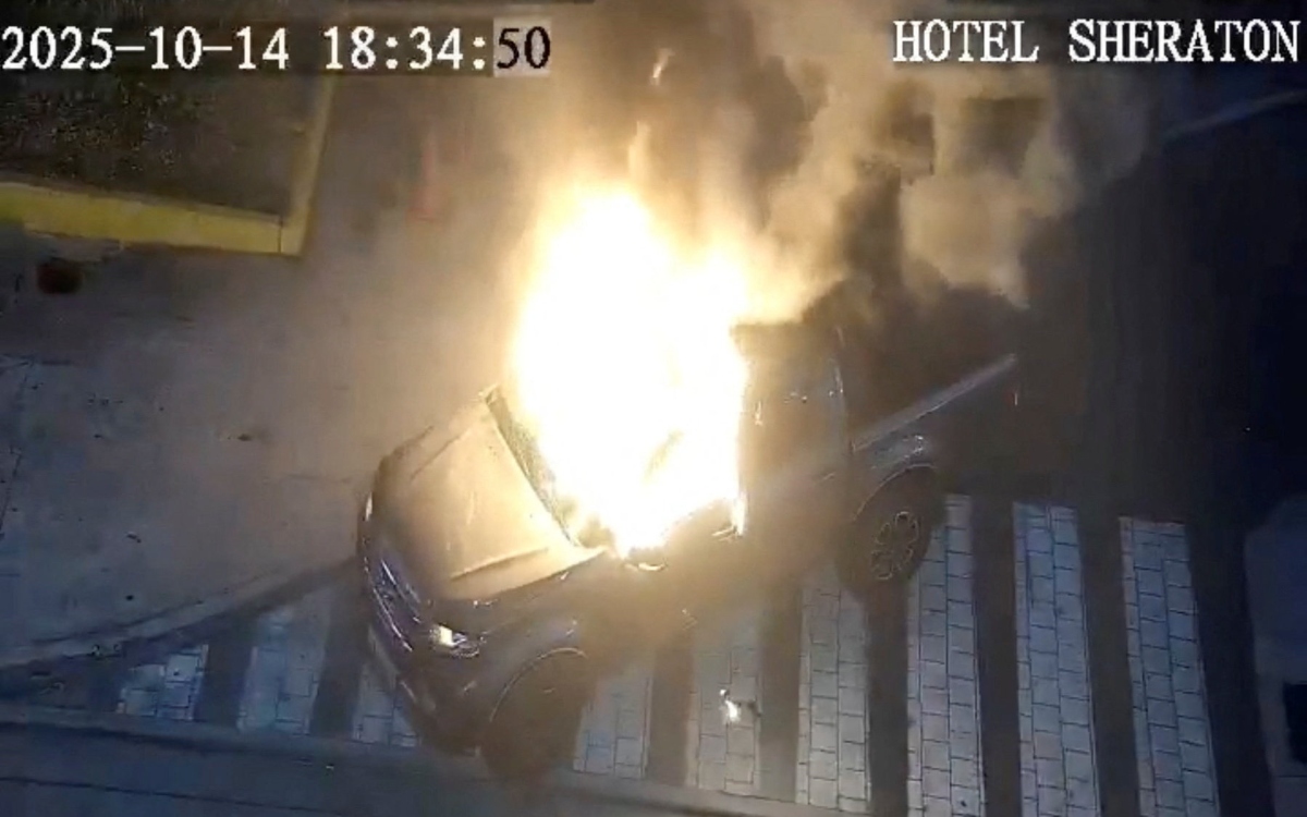 Alcalde de Guayaquil vincula a detenido por bomba con empresa de la familia del presidente Noboa