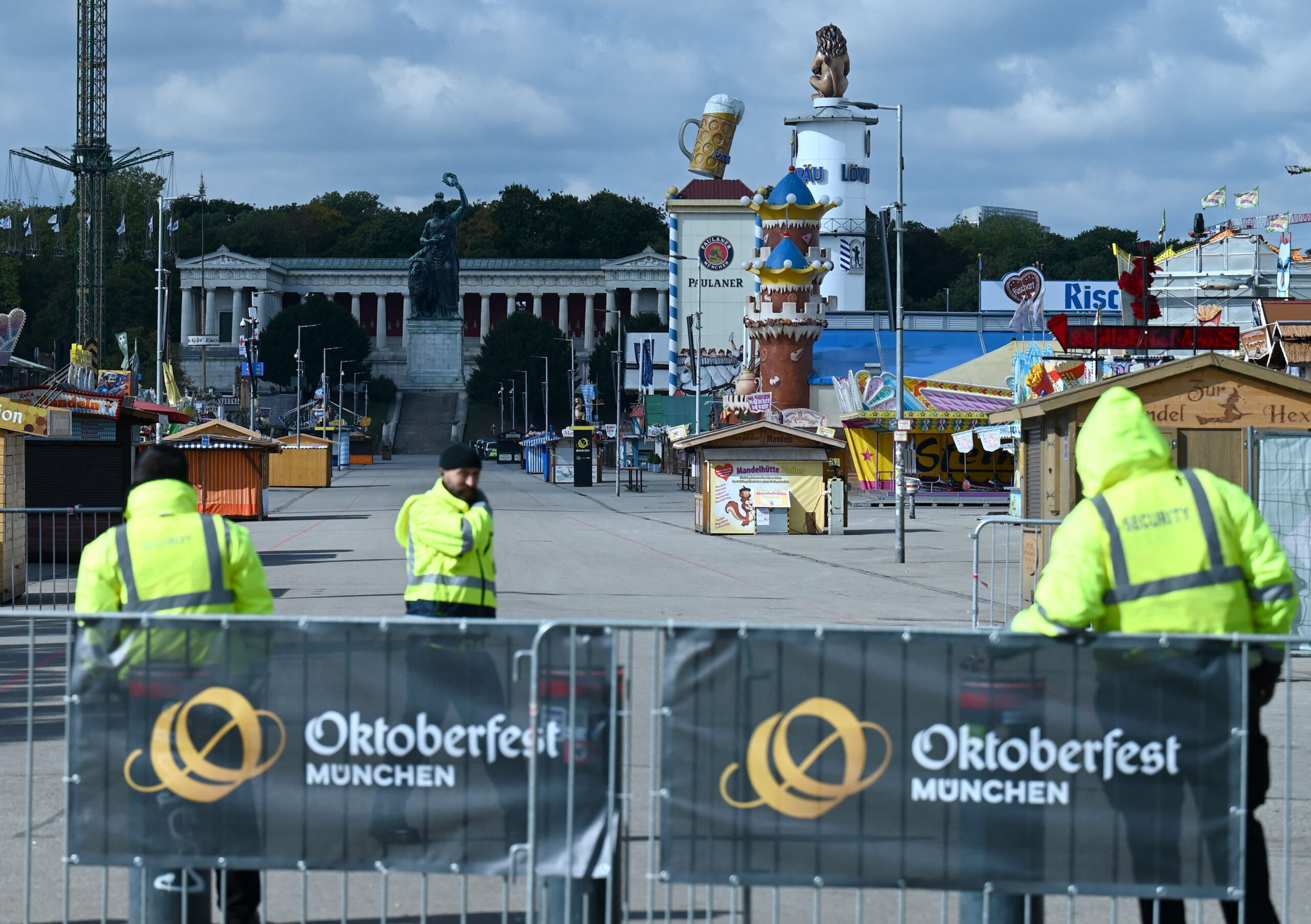 Cierran el Oktoberfest de Múnich por una alerta de explosivos e incidentes en la ciudad
