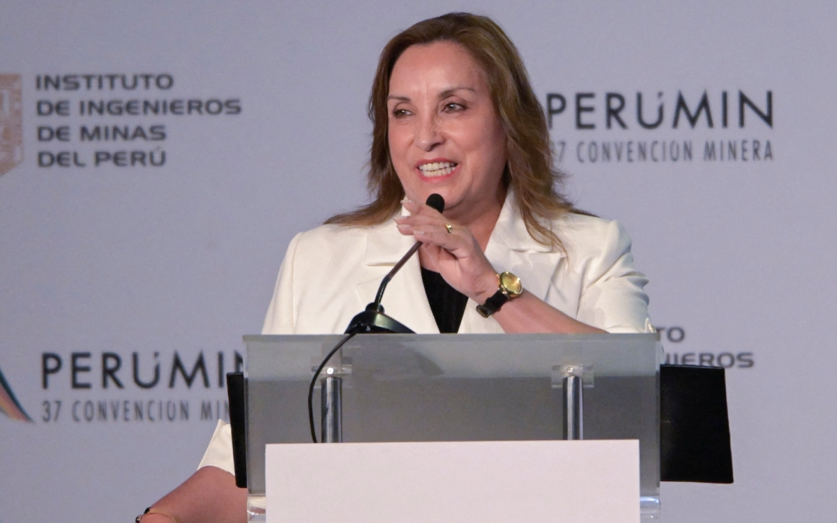 Congreso de Perú da primer paso para destituir a Boluarte y la convoca de inmediato