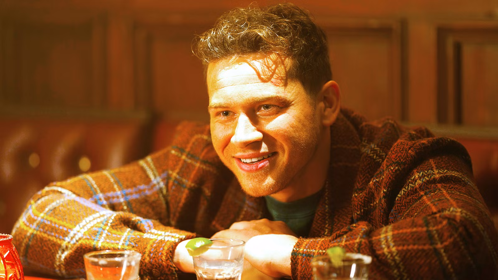 Crossover del 9-1-1 adelantado por el actor Buck en el estreno del próximo spin-off