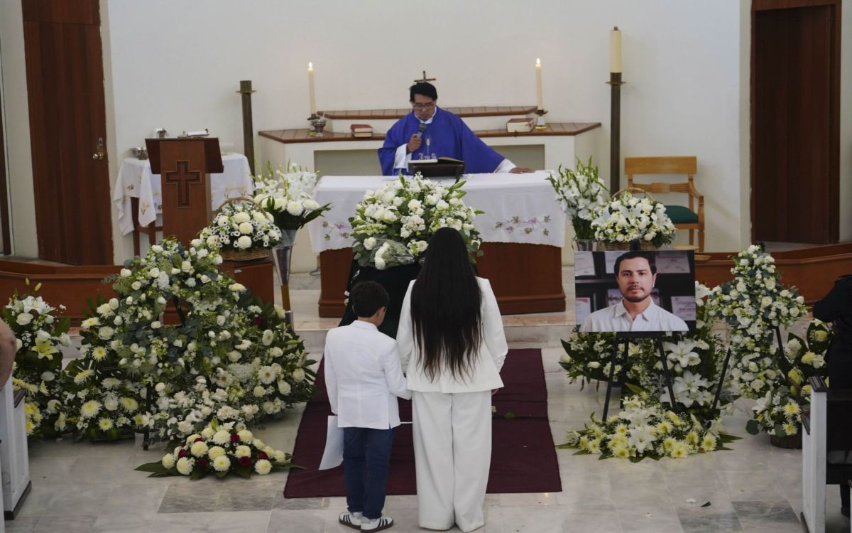 Despiden en Morelia al líder limonero Bernardo Bravo