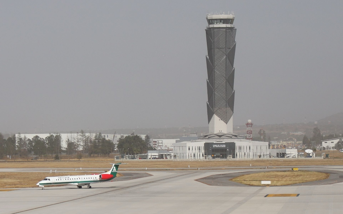 EU cancela 13 rutas de aerolíneas mexicanas desde el AIFA