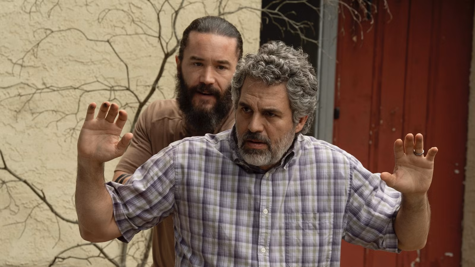 Mark Ruffalo y el escritor de tareas discuten la desgarradora elección de Tom en el final “Es difícil para él”