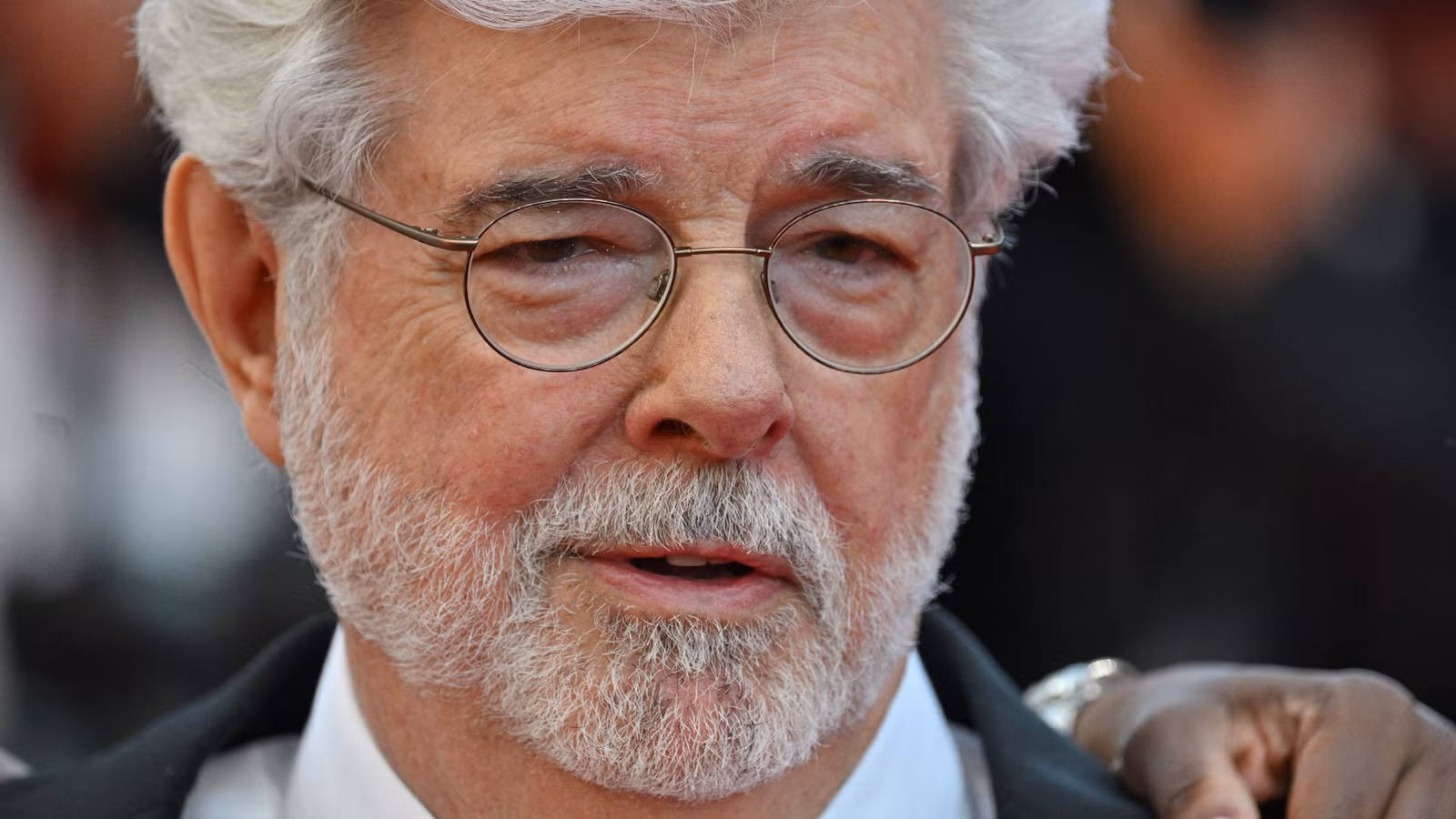 George Lucas habla con franqueza sobre la cesión del control creativo total de Star Wars a Disney 13 años después