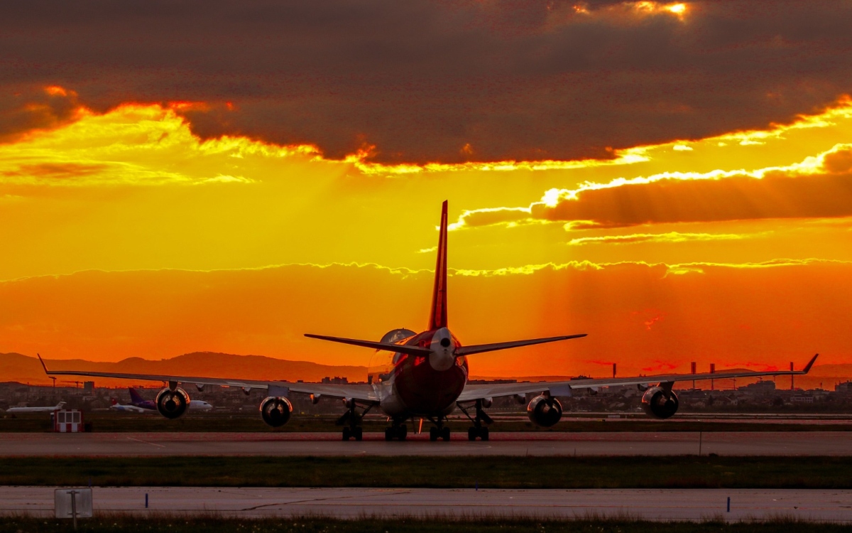 Gobierno de México confirma 11 rutas canceladas y 2 suspendidas desde el AIFA y AICM hacia EE.UU.