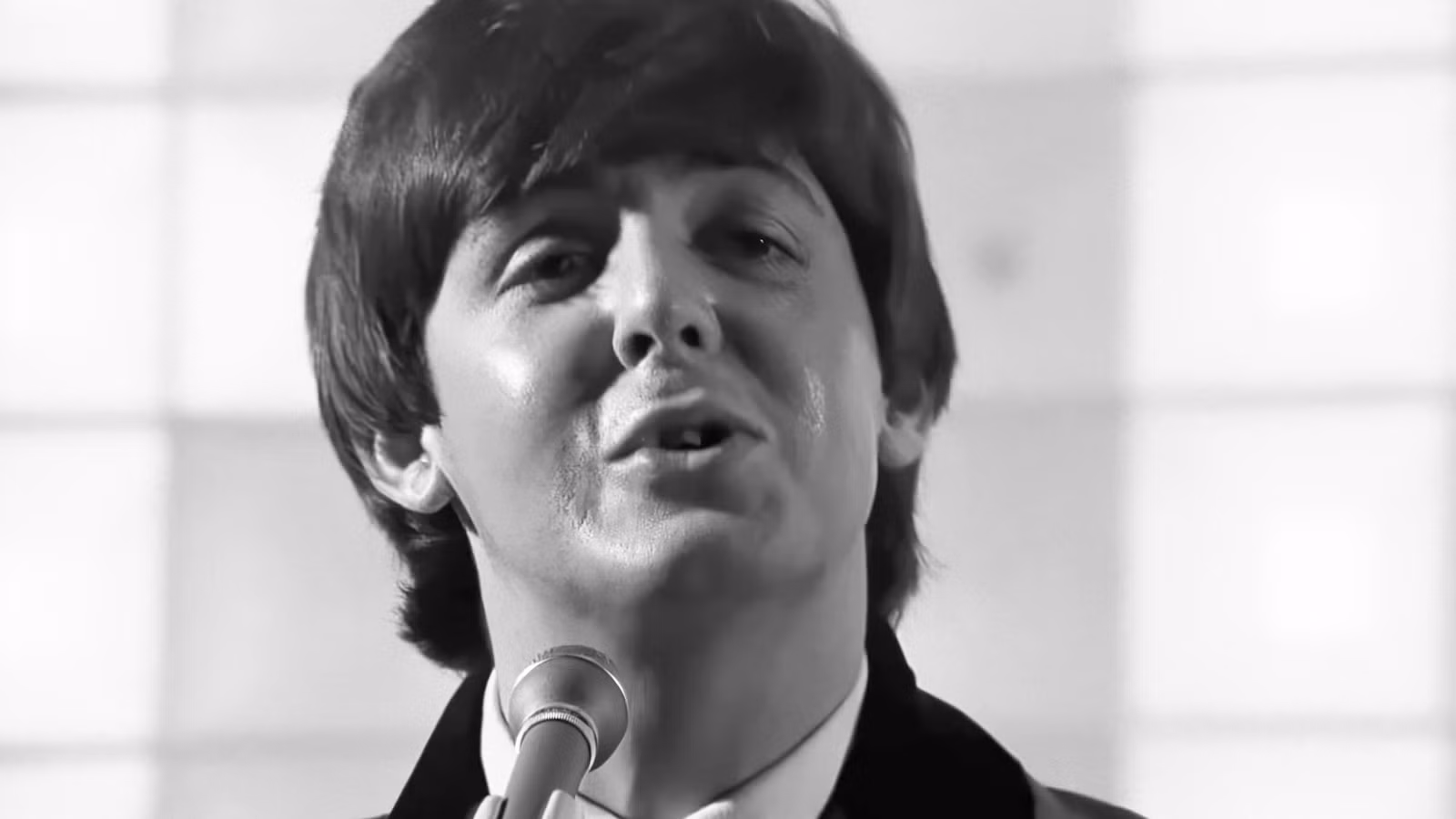 Las películas de los Beatles eligen a Saoirse Ronan como la esposa de Paul McCartney