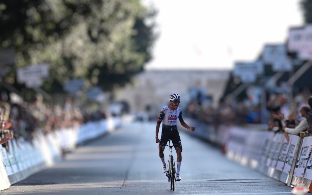 Isaac del Toro cierra temporada con triunfo en el Giro del Veneto