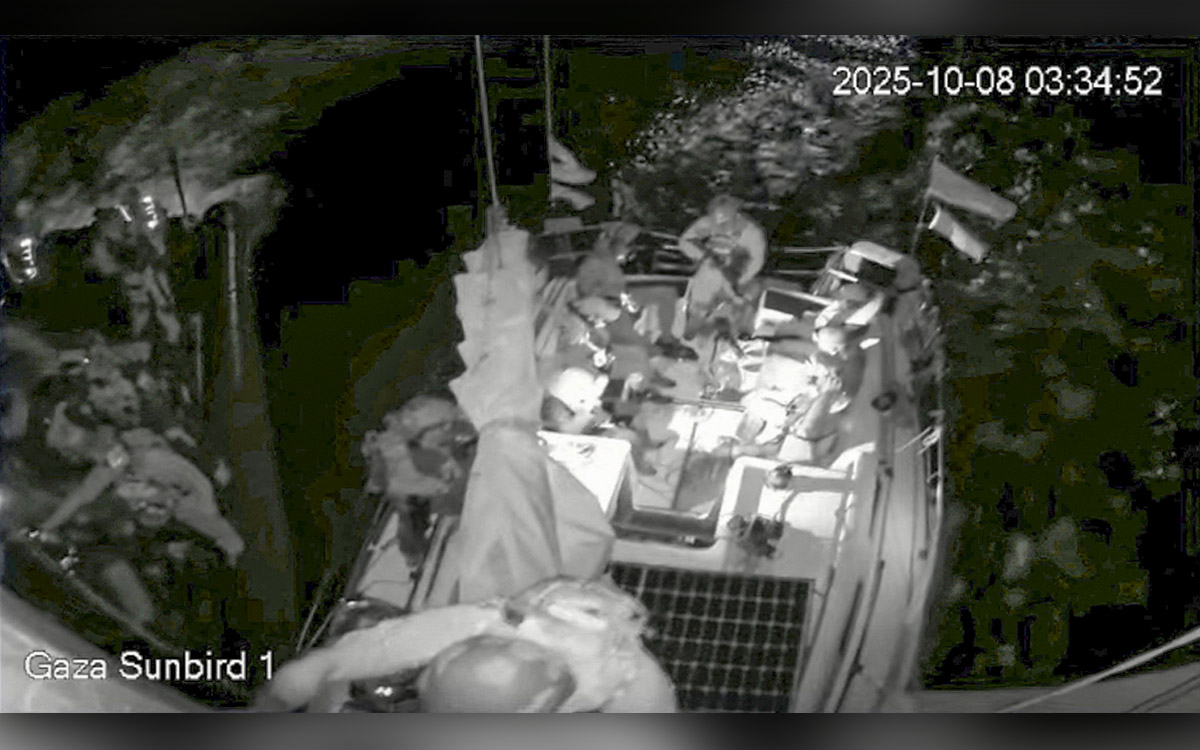 Israel asalta los nueve barcos de la Flotilla de la Libertad en aguas internacionales