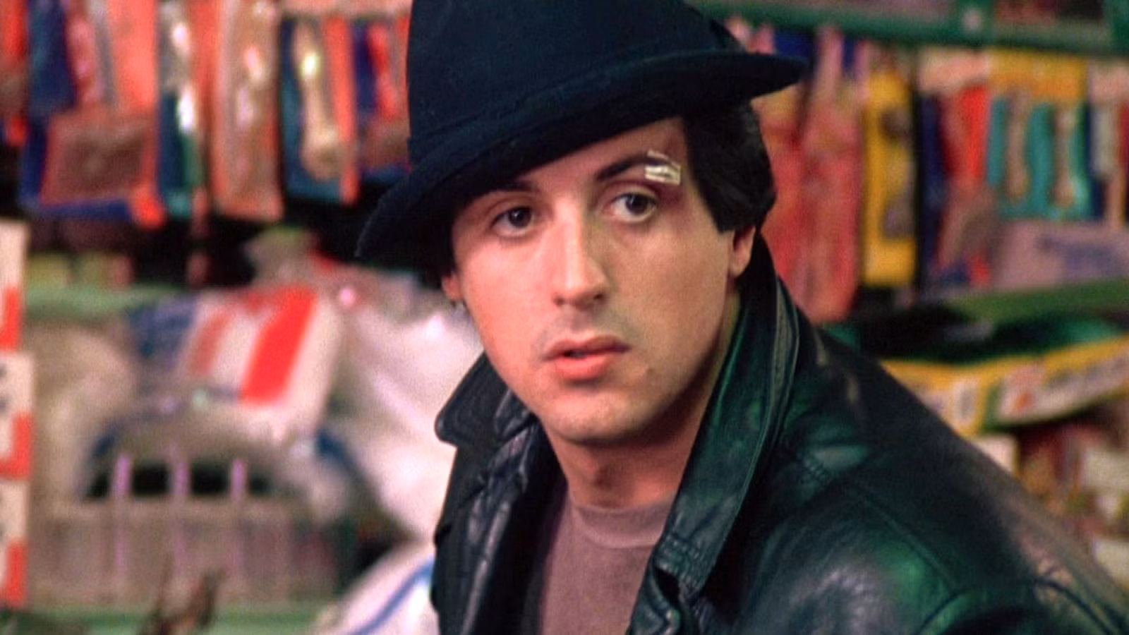 La imagen del set de la película biográfica de Making Of Rocky revela el primer vistazo al joven Sylvester Stallone