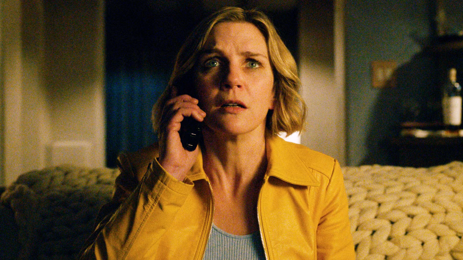 Rhea Seehorn en el programa Pluribus de Apple TV+