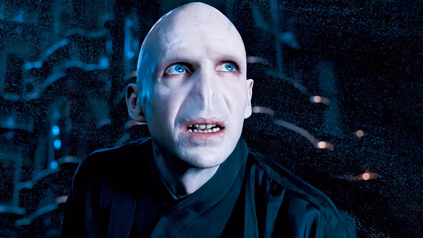 Las fotos del set de Harry Potter revelan un cambio importante de Voldemort en los libros
