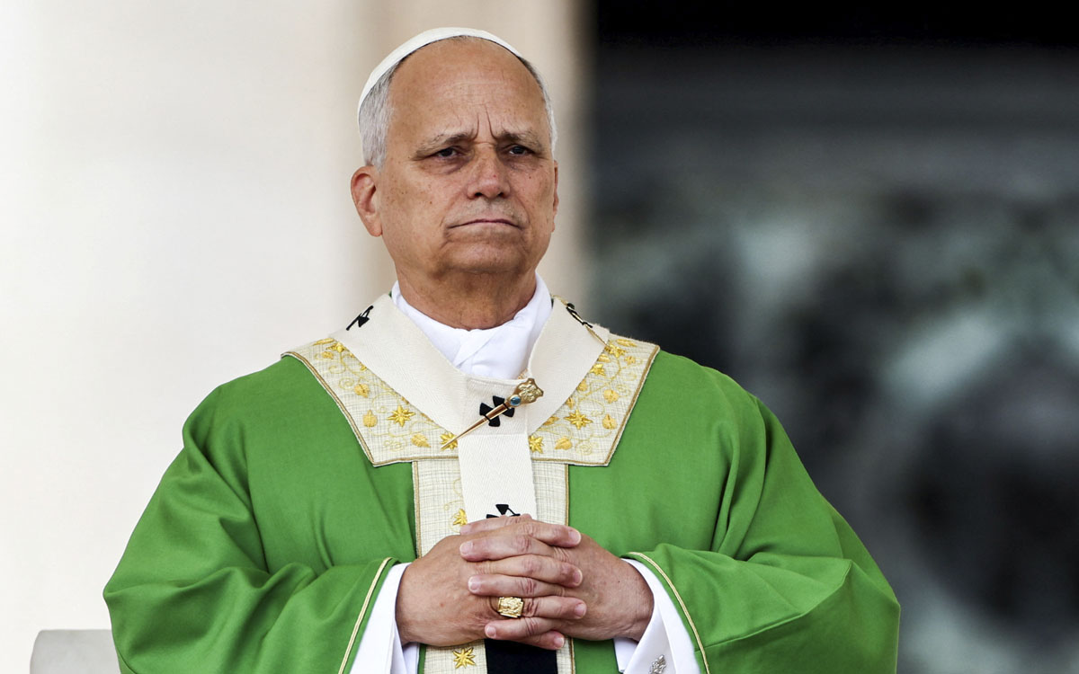 León XIV pide que se respeten las legitimas aspiraciones de los israelíes y palestinos