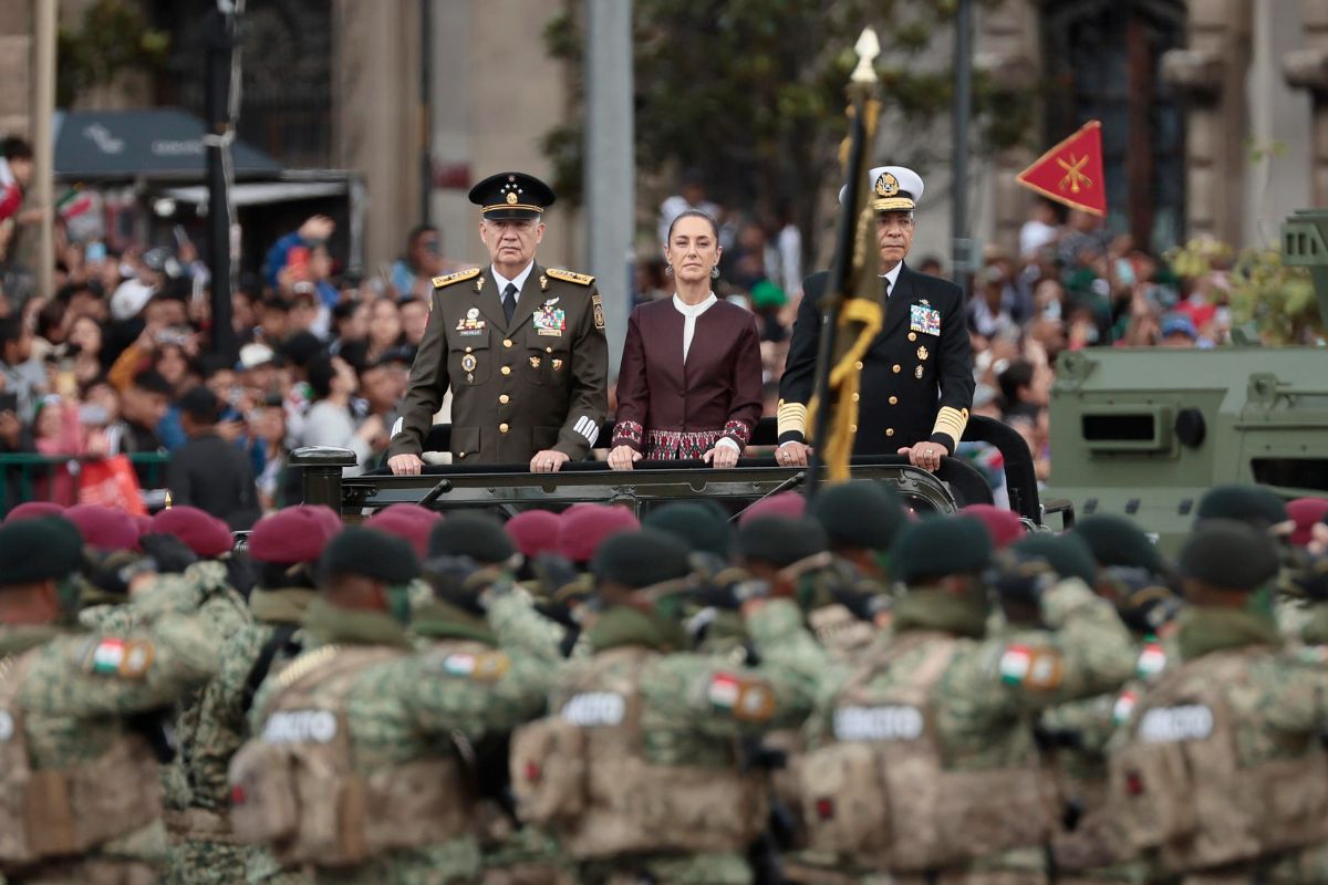 MUCD alerta: programas de Defensa y Marina 2025-2030 militarizan funciones civiles