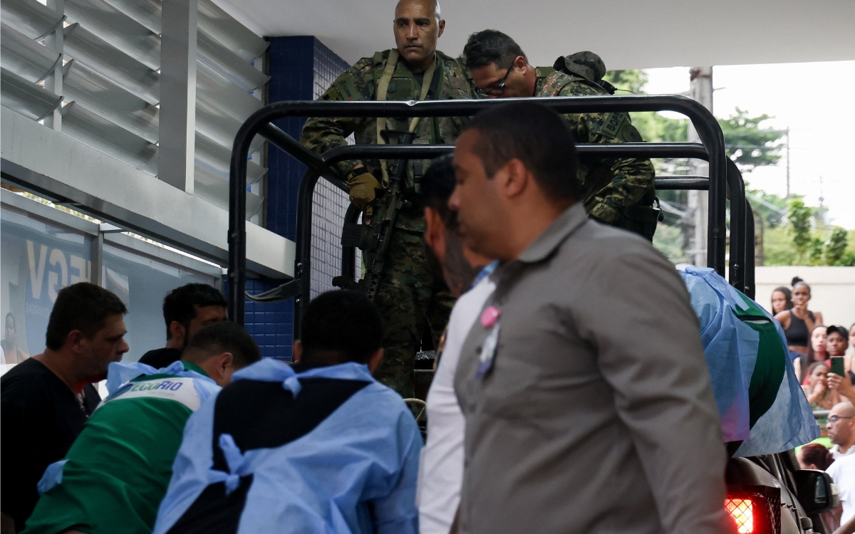 Mujer muere durante enfrentamiento entre cárteles en Río de Janeiro