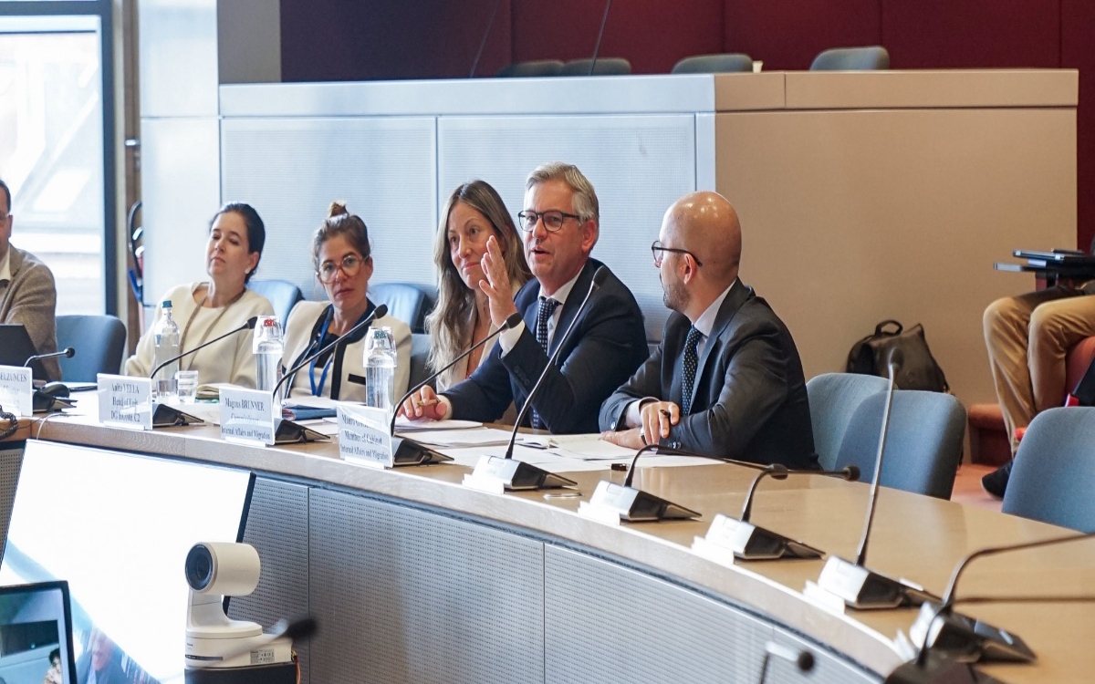 Pide Comisión Europea no responsabilizar a judíos por el genocidio en Gaza