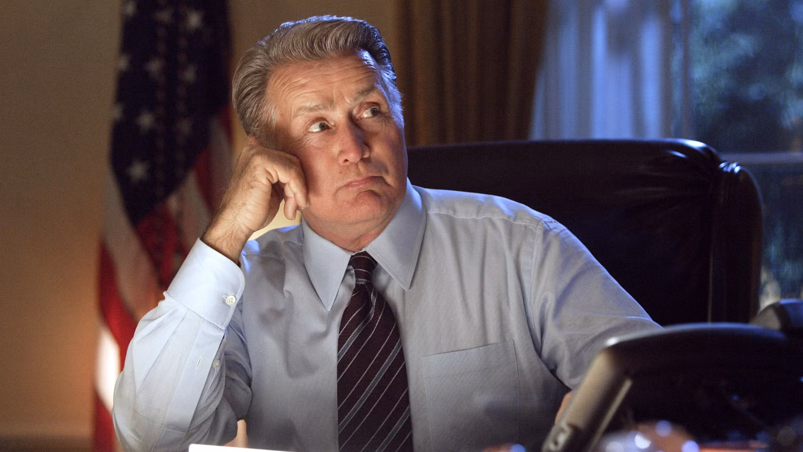 The West Wing Showrunner presenta una nueva serie dramática política en Netflix