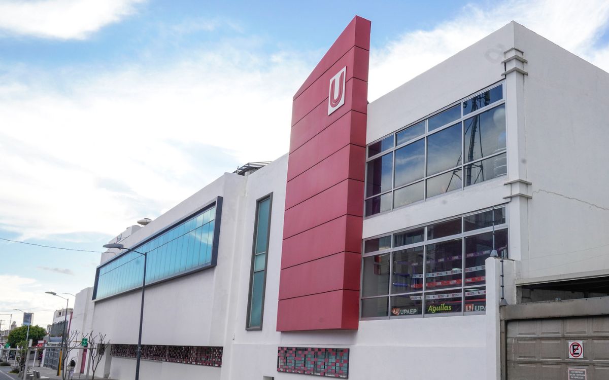 Puebla | Encuentran feto en baño de universidad católica