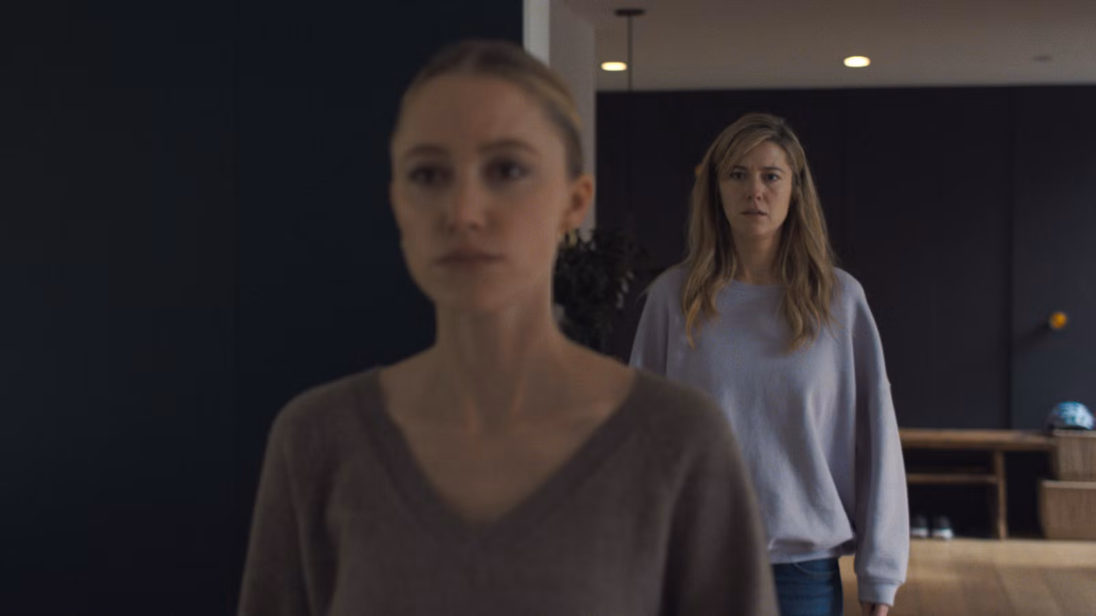 Reseña de The Hand That Rocks The Cradle: el decepcionante thriller psicológico de Hulu necesario para profundizar en sus intrigantes ideas