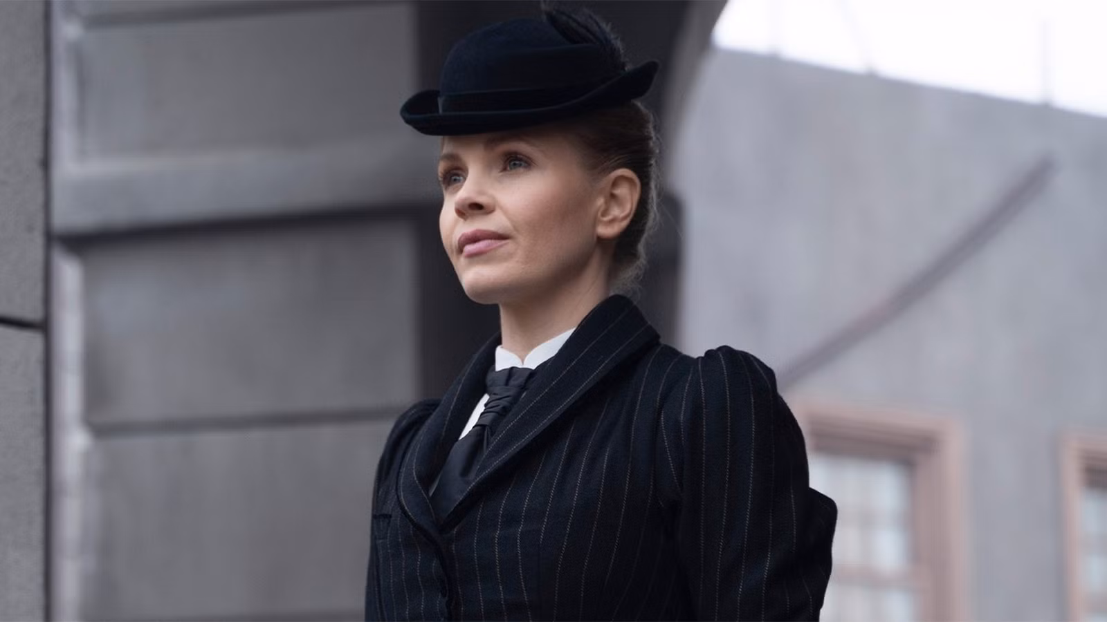 Se revela la fecha de lanzamiento de la temporada 6 de Miss Scarlet